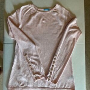 JMcLaughlin Pale Pink Cotton Blend - 8 button sleeve detailing - Women's Medium